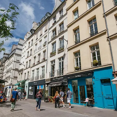 Appartement Geranimus M : Heart Of Paris With Patio Extérieur photo