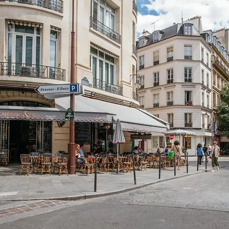 Appartement Geranimus M : Heart Of Paris With Patio Extérieur photo